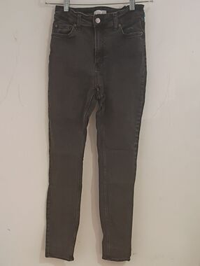 H&M Women's Skinny Jeans in Charcoal